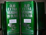 our extra virgin olive oil tins