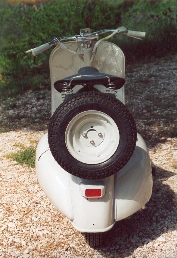 Vespa Piaggio 125 VM1T